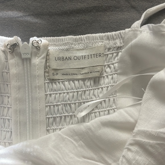 WHITE URBAN OUTFITTERS ROMPER - Picture 2 of 3